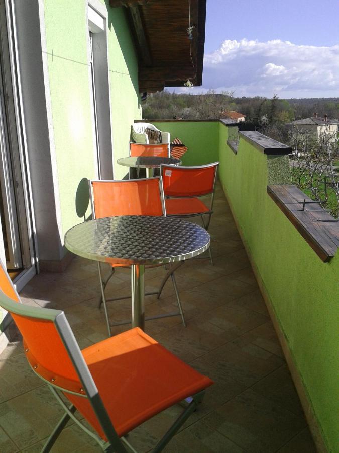 Hostel Ociski Raj โคซินา ภายนอก รูปภาพ