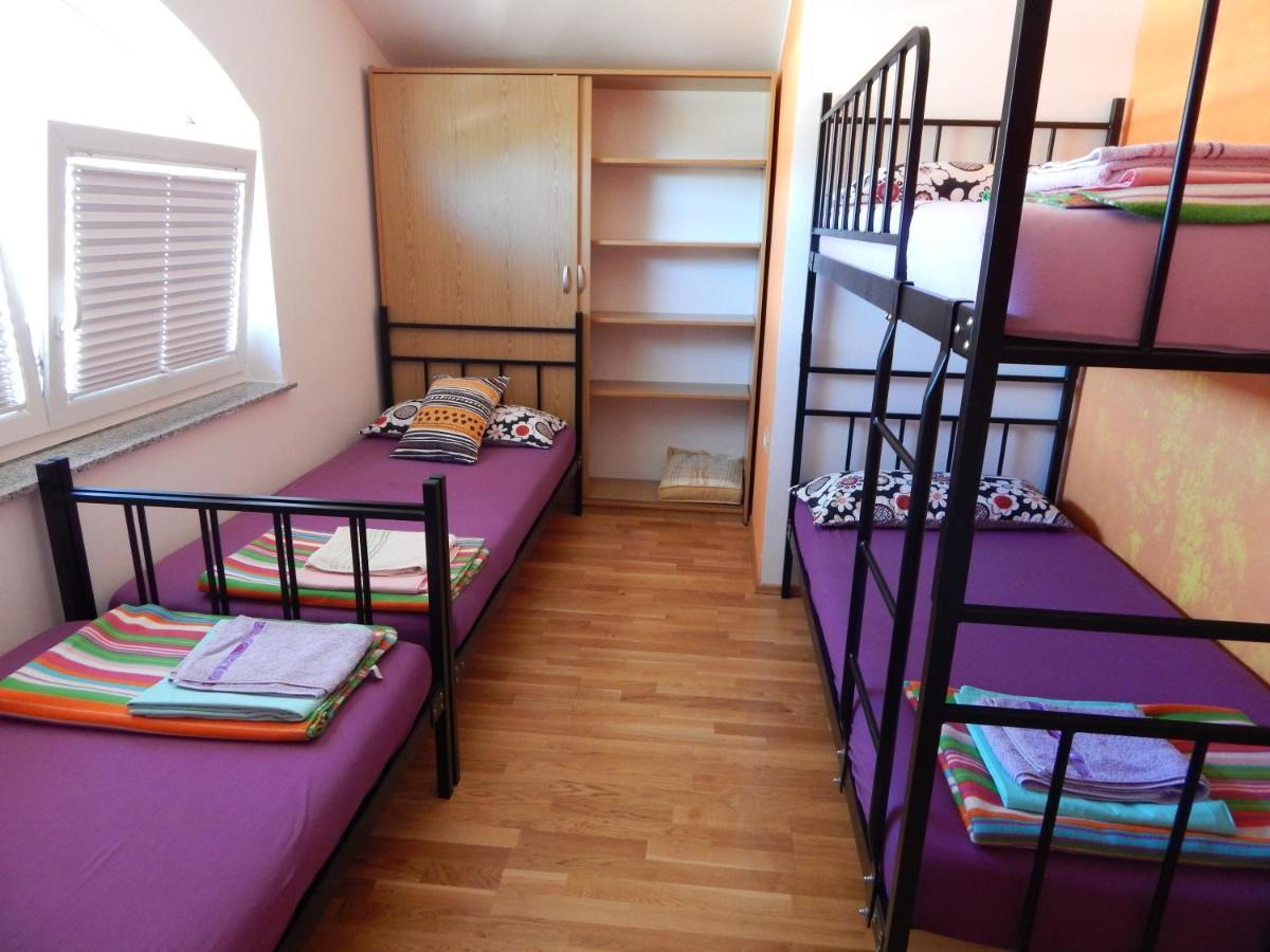 Hostel Ociski Raj โคซินา ภายนอก รูปภาพ