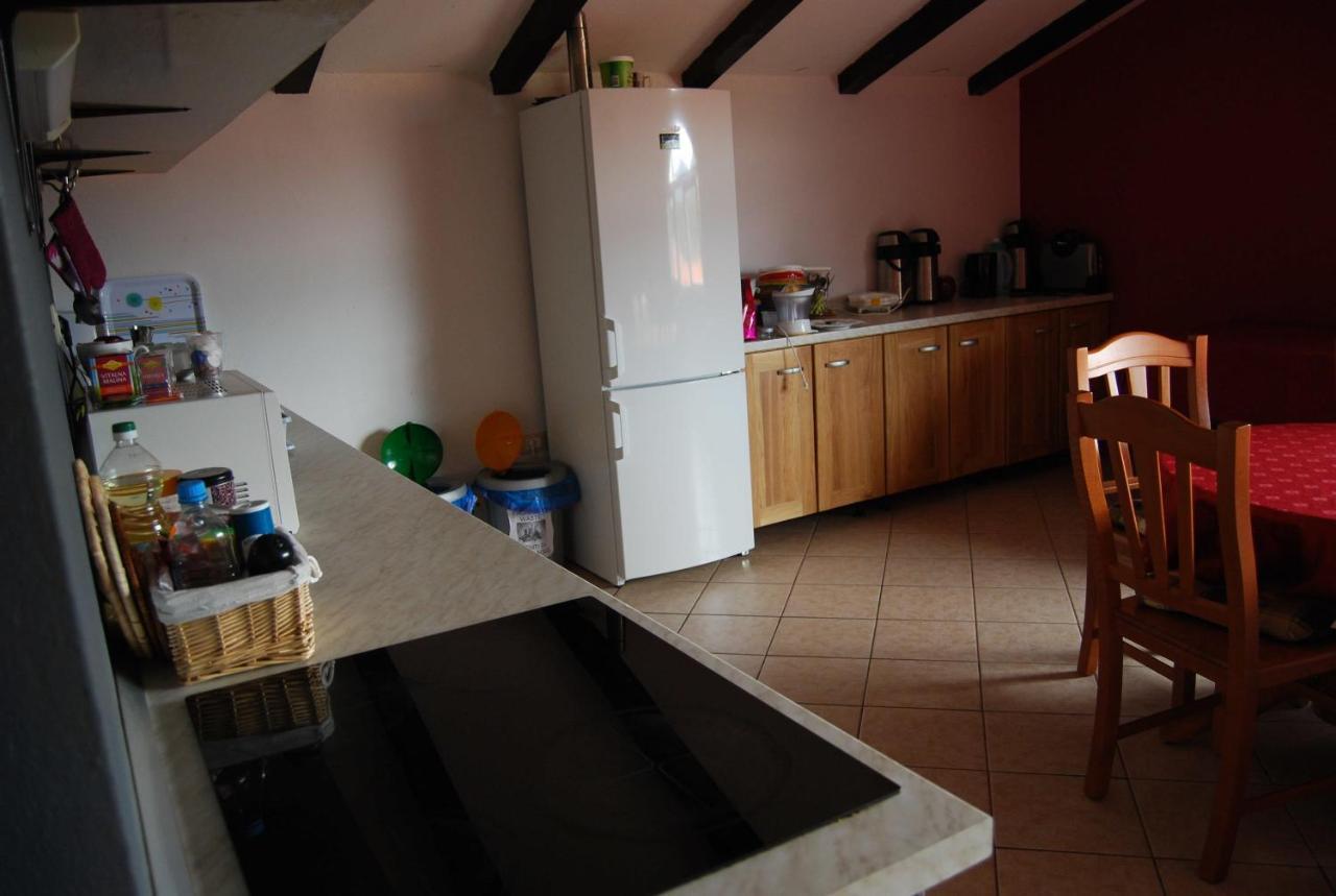 Hostel Ociski Raj โคซินา ภายนอก รูปภาพ